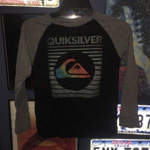 QuickSilver Long Sleeve